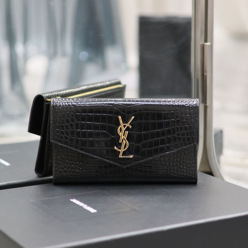 Y*L wallets & purse